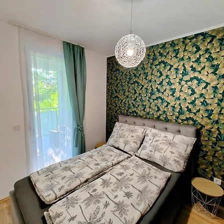 Apartment Grand 18
